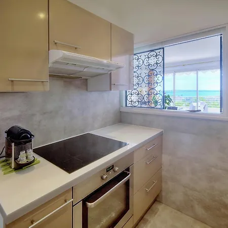 Upstays Sea View Terrace 53m2 Cannes