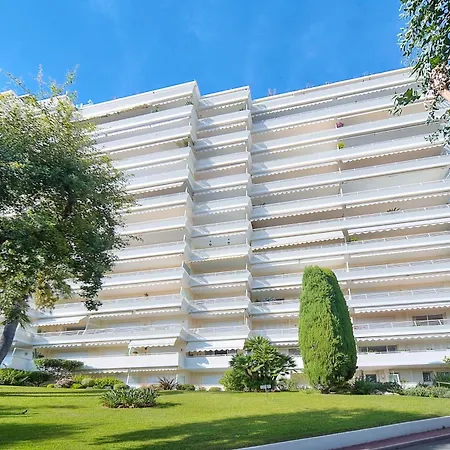 Upstays Sea View Terrace 53m2 * Cannes